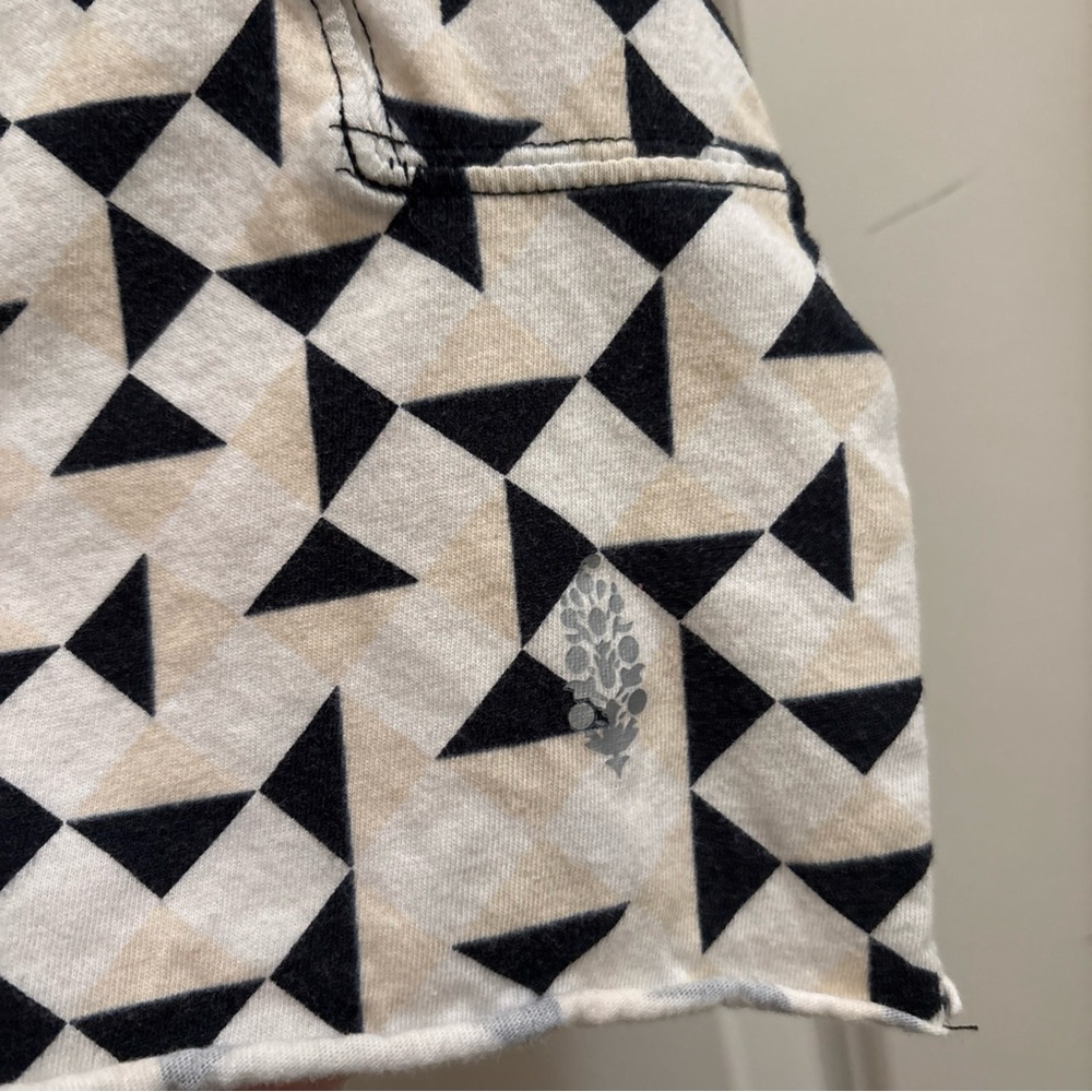 Free People Movement Inspire Tank Black White Tan Geometric Print Size XS - Picture 4 of 5